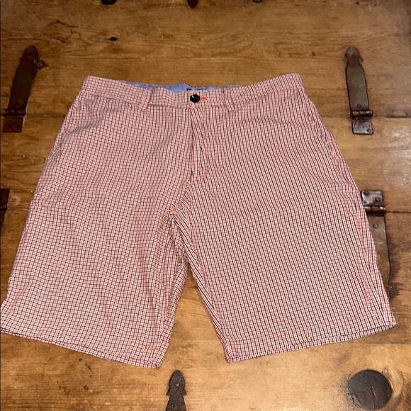 Mens Banana Republic Red Plaid Flat Front Shorts Size 32 - Picture 1 of 8
